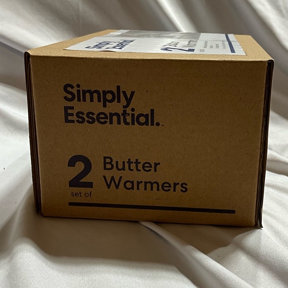 New in Box Simply Essential Butter Warmers Tea Light included as well as Papers - Picture 4 of 6